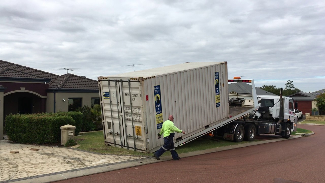 container unloading Parramatta